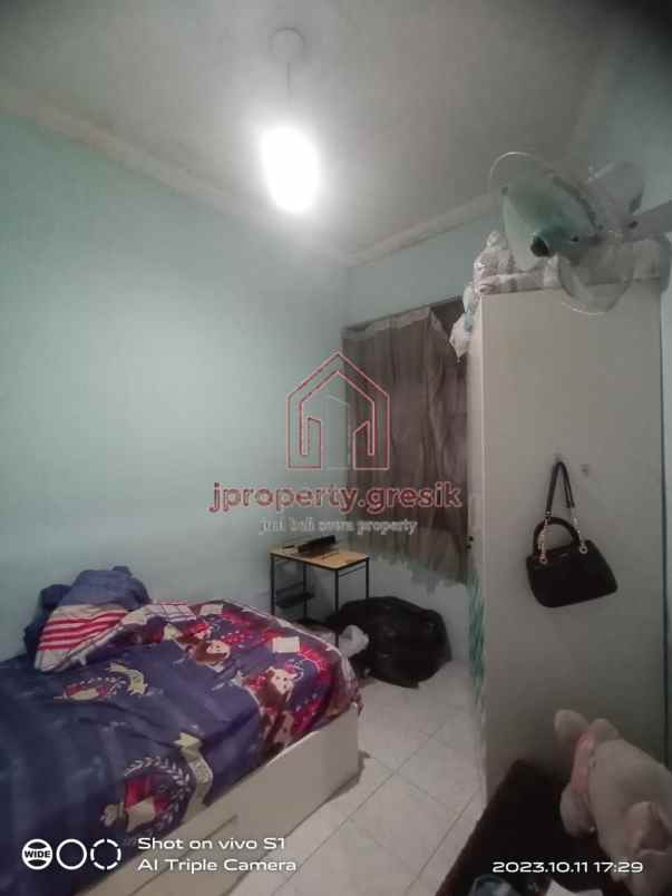 dijual rumah gkb perabot 2 5 lantai gresik