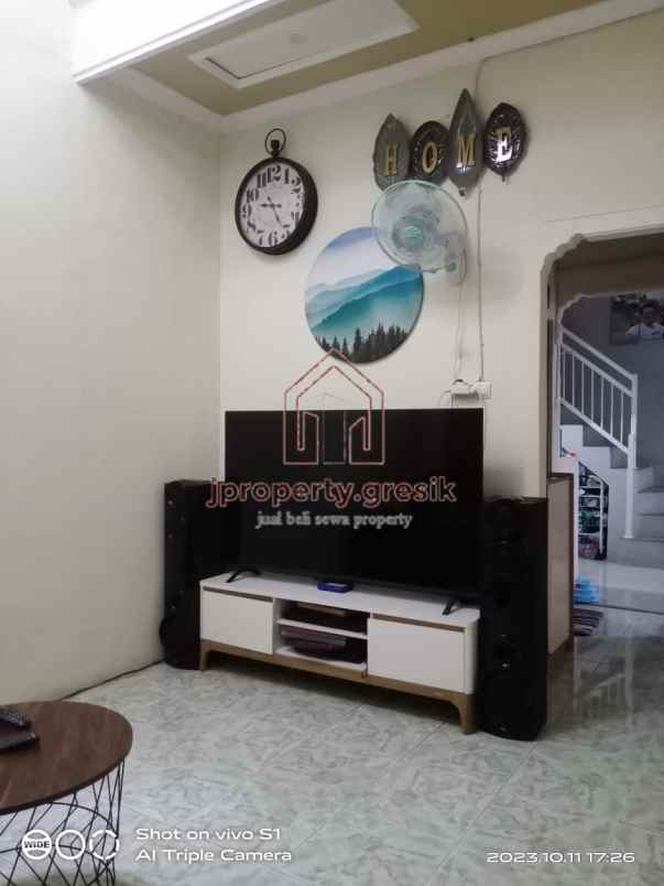 dijual rumah gkb perabot 2 5 lantai gresik