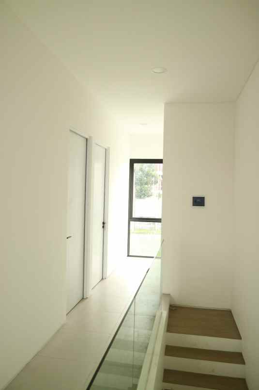 dijual rumah graha green garden dian istana