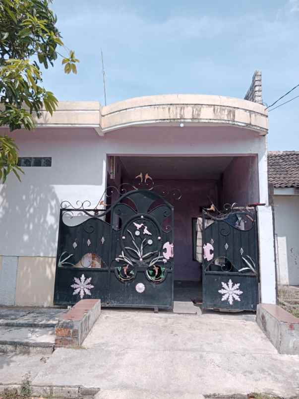 dijual rumah graha menganti 2