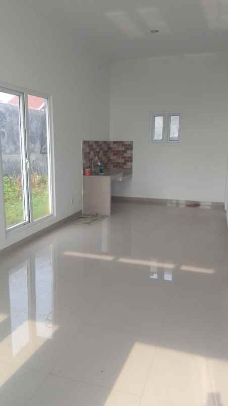 dijual rumah grand bedahan residence