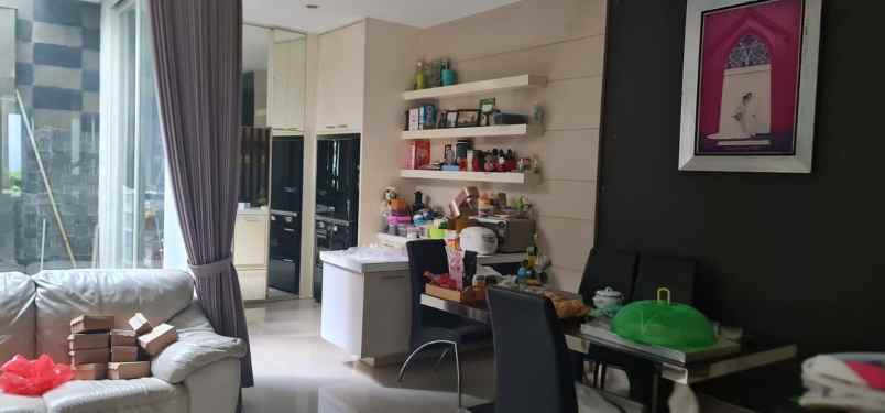 dijual rumah grand eastwood