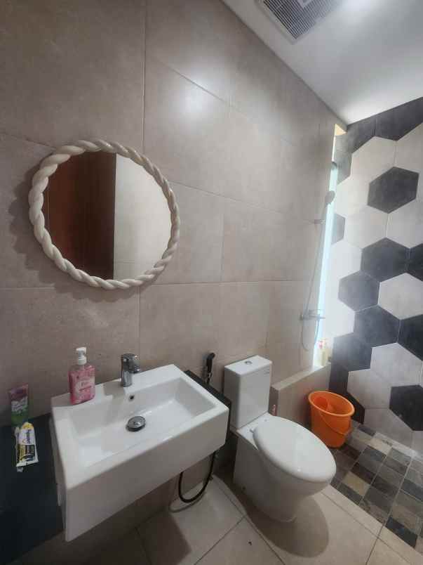 dijual rumah grand kenjeran