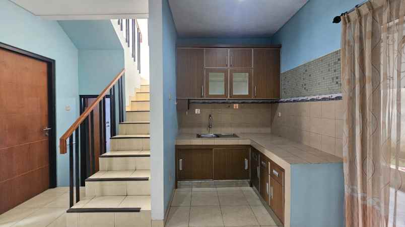 dijual rumah greenwoods pamulang 8 jl