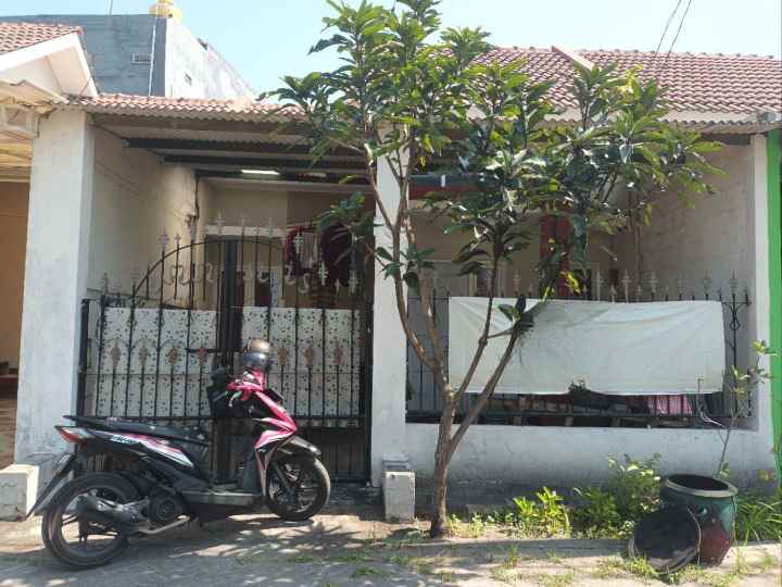 dijual rumah griya amerta regency