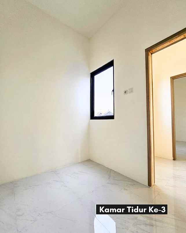 dijual rumah harapan indah 1 kota