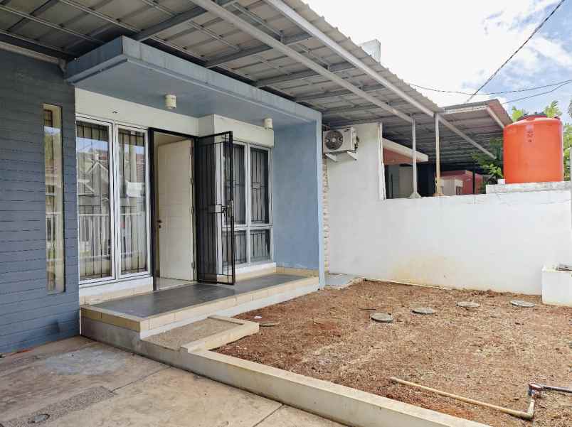 dijual rumah harapan indah