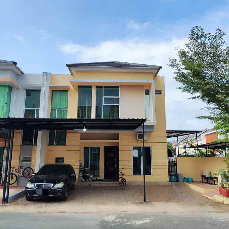 dijual rumah hook 2 lantai di the summer batam center