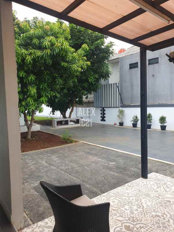 dijual rumah jagakarsa