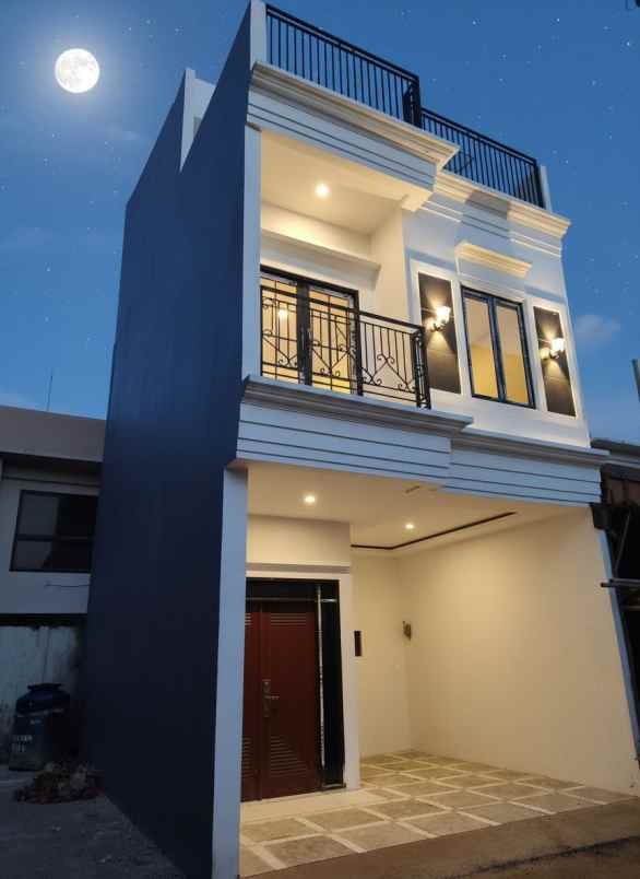 dijual rumah jagakarsa