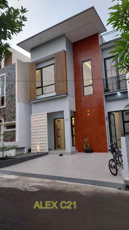 dijual rumah jagakarsa jakarta selatan