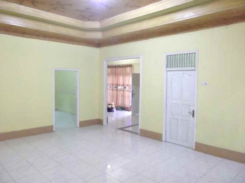 dijual rumah jalan akhmad yani hikmah banua