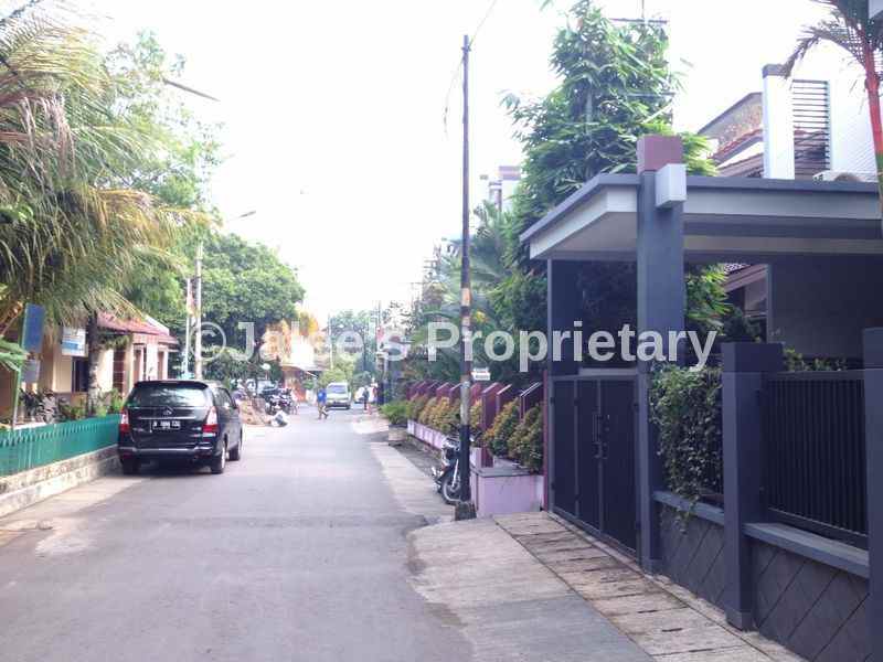 dijual rumah jalan cengkir 1 pondok kelapa