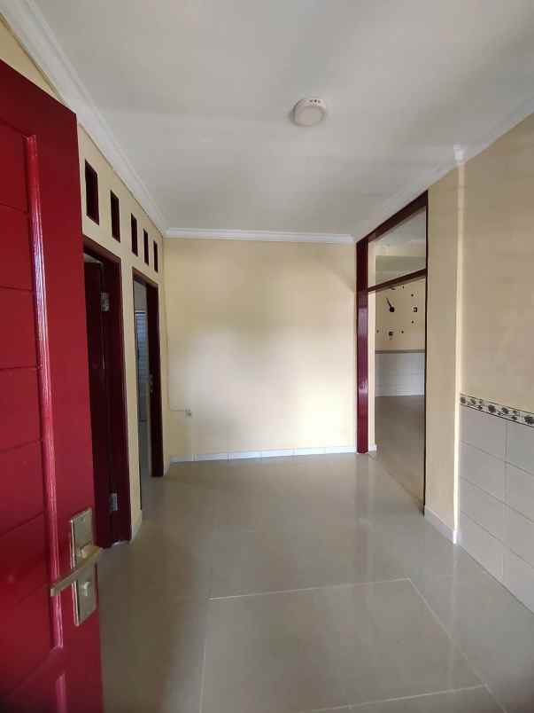 dijual rumah jalan gunung soputan