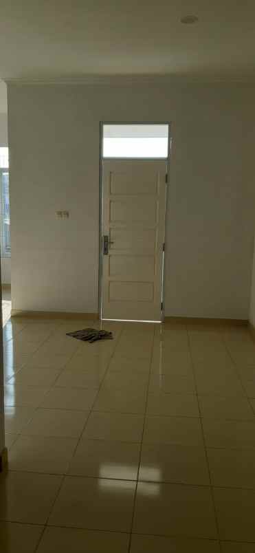 dijual rumah jalan kecubung