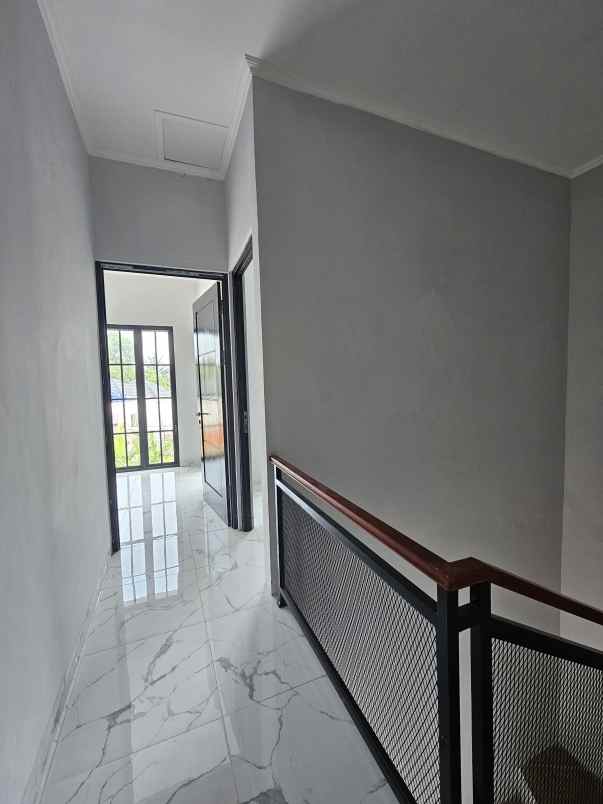 dijual rumah jalan mandor samin