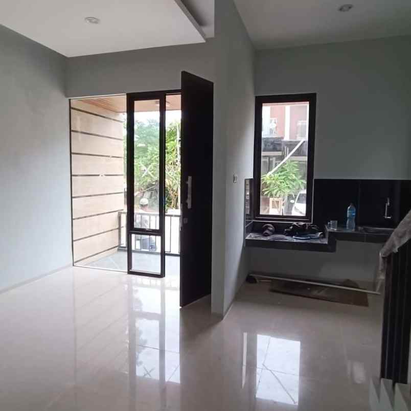 dijual rumah jalan raya bintaro 5 km ke