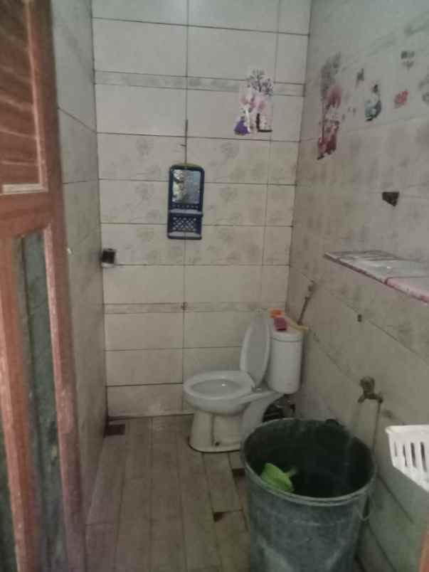 dijual rumah jalan raya bojong kel