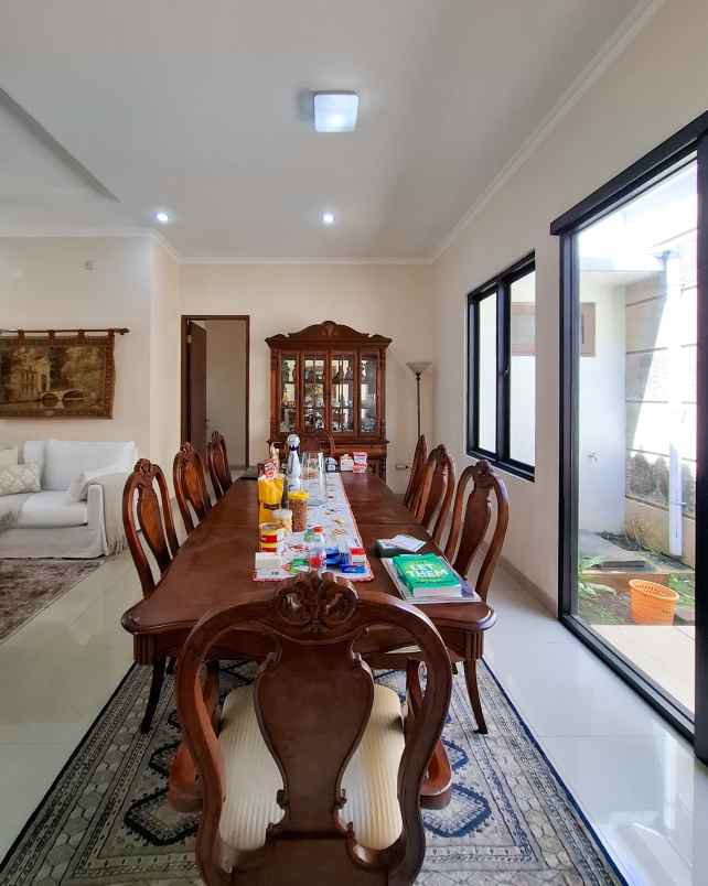 dijual rumah jalan raya cilandak citos