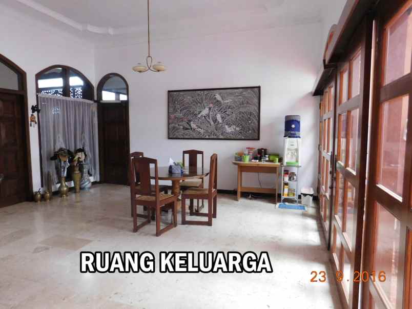 dijual rumah jalan sultan agung