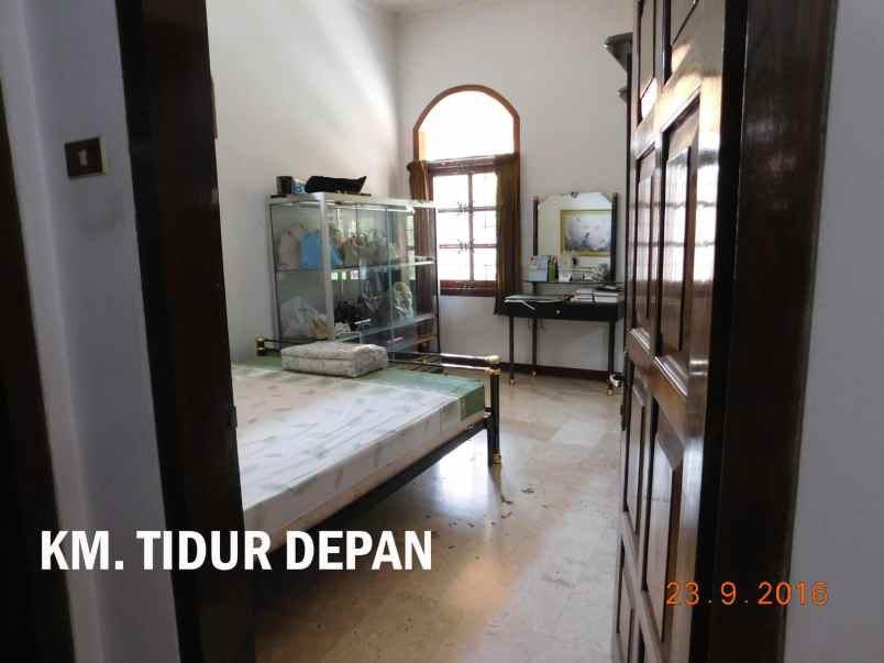 dijual rumah jalan sultan agung