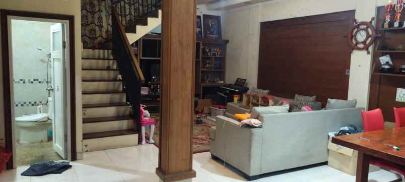 dijual rumah jatibening