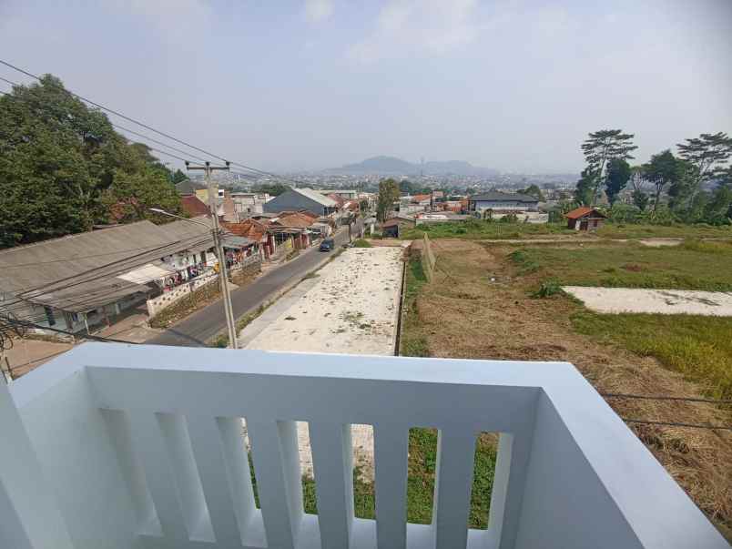 dijual rumah jl abdul gofur