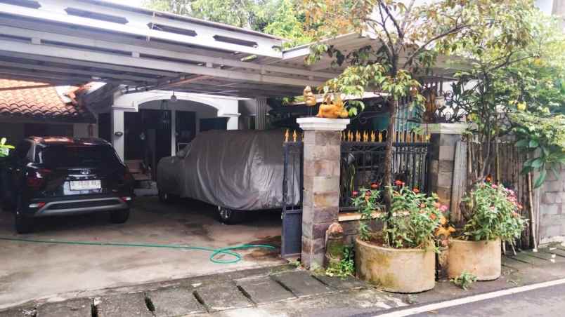 dijual rumah jl bantarjati setu