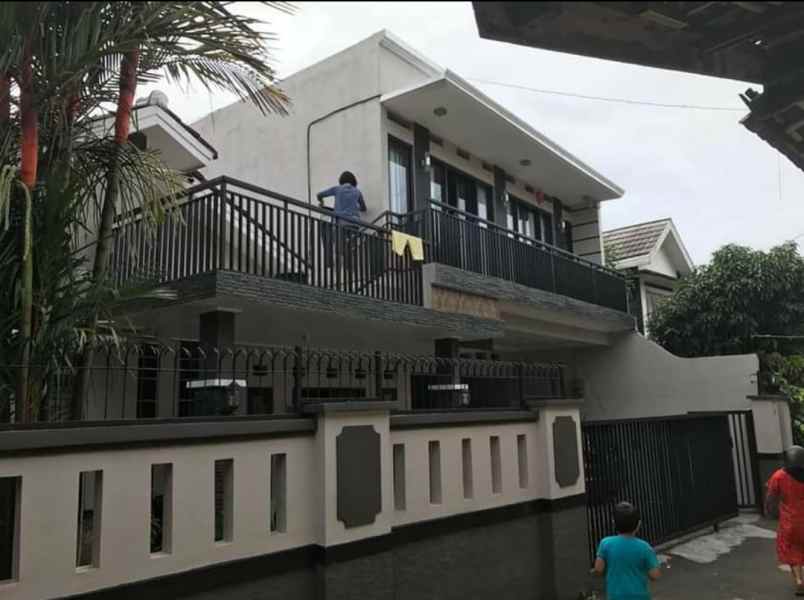 dijual rumah jl cibeureum mulyaharja