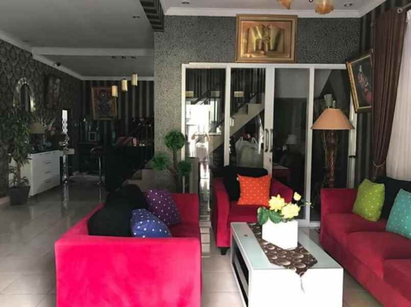 dijual rumah jl cibeureum mulyaharja