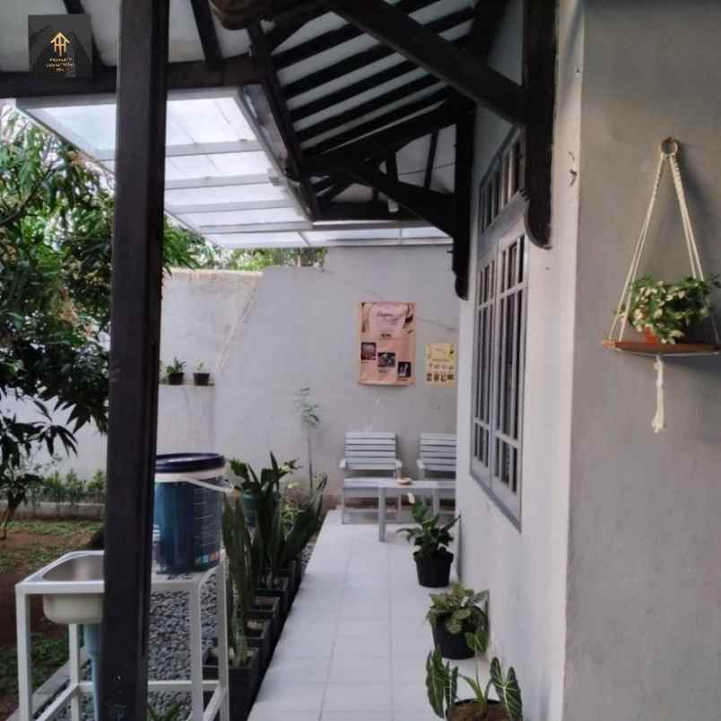 dijual rumah jl cijaura buah batu