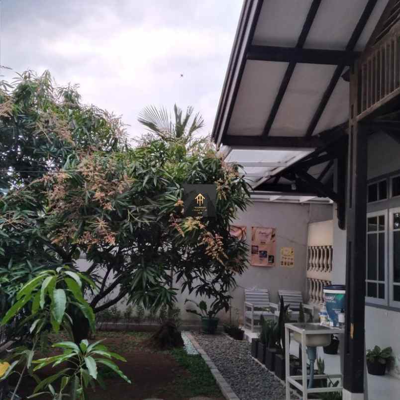 dijual rumah jl cijaura buah batu