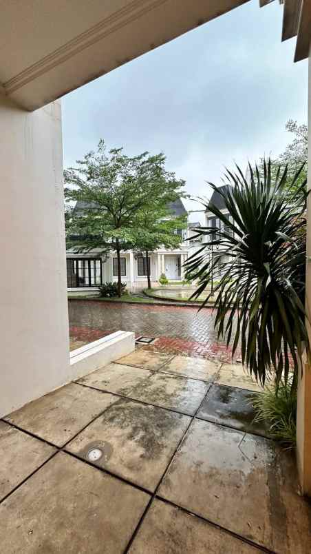 dijual rumah jl garuda sawah lama