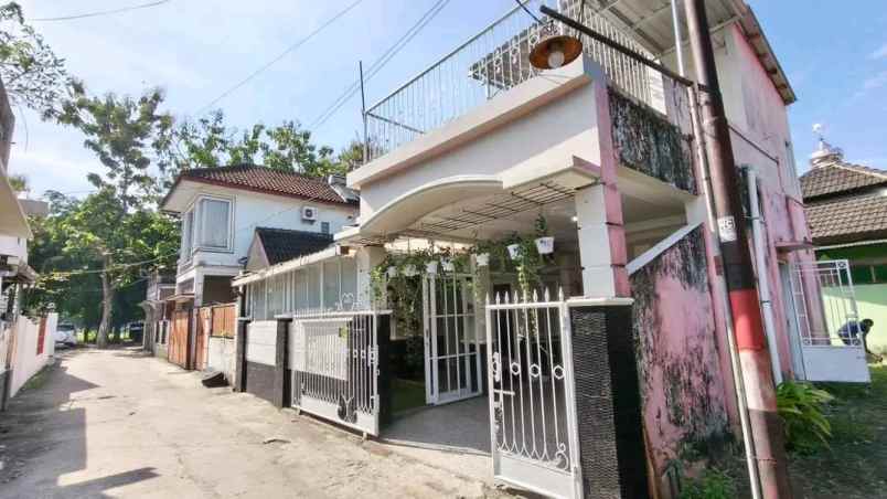 dijual rumah jl imogiri timur