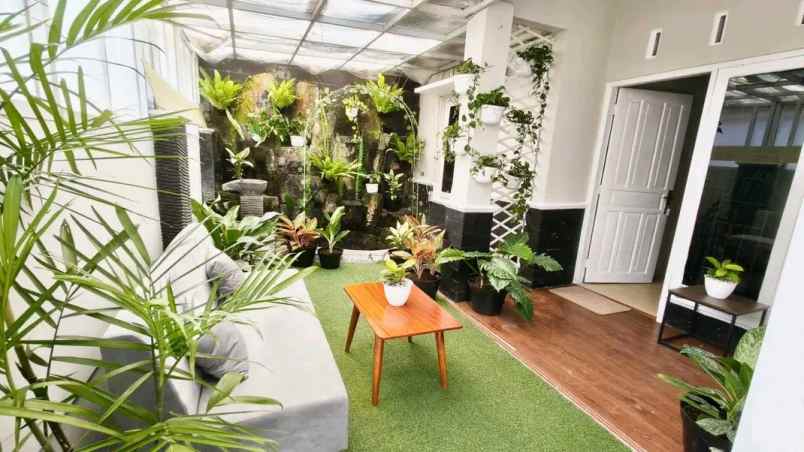 dijual rumah jl imogiri timur