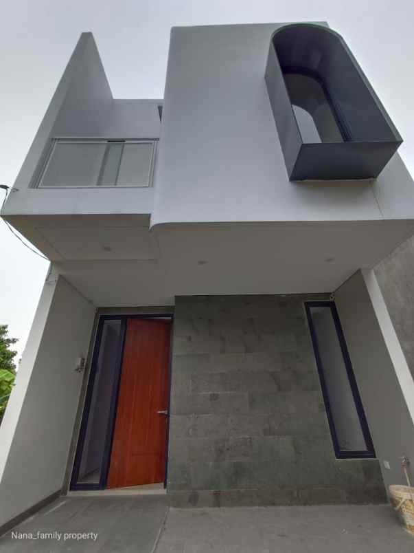 dijual rumah jl ir h juanda cirende