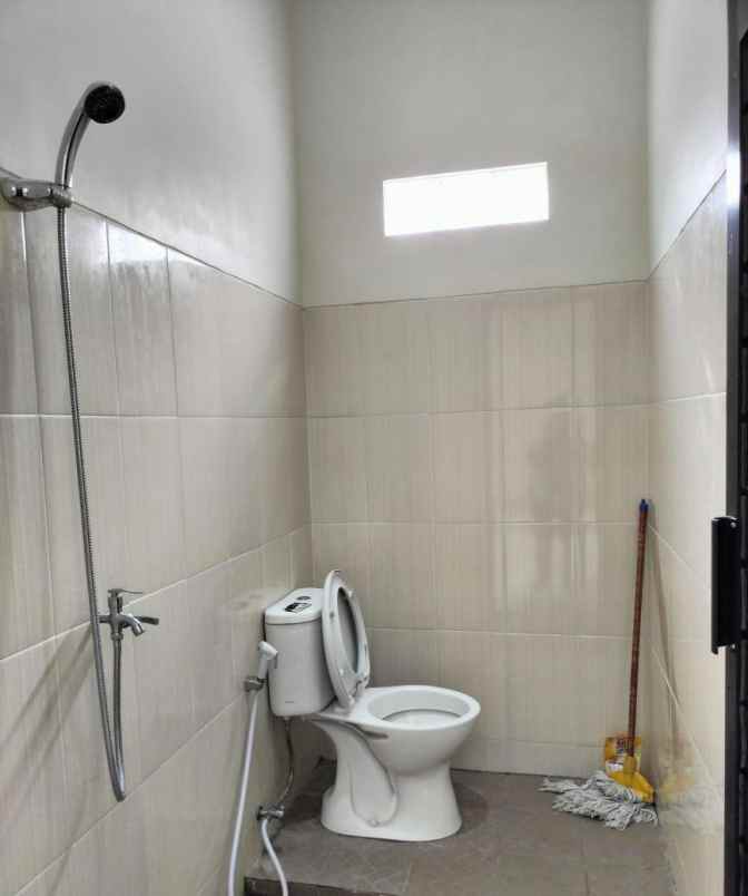 dijual rumah jl kaliurang km 12 5