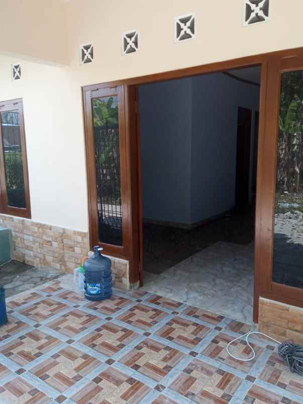 dijual rumah jl karangjati