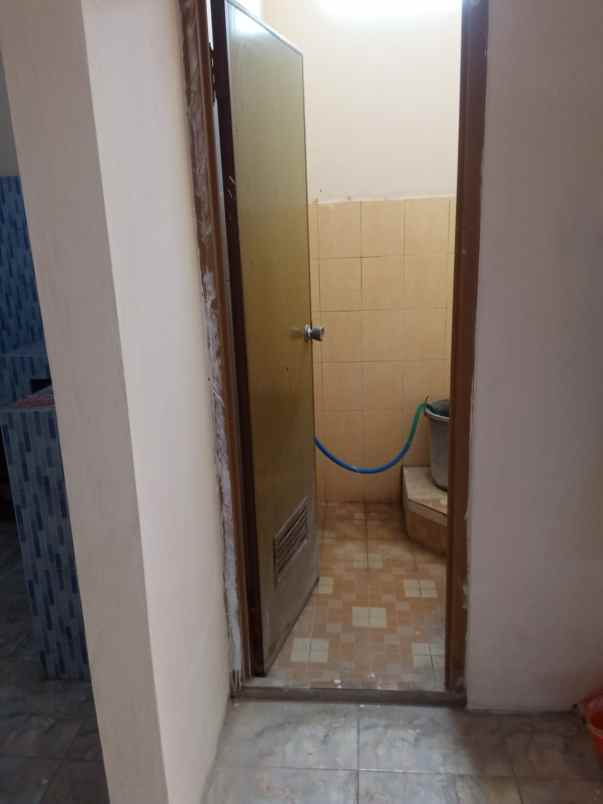 dijual rumah jl karangjati