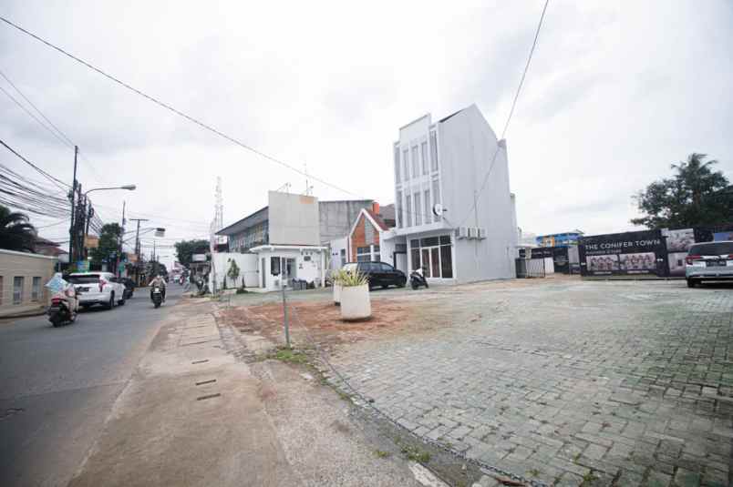 dijual rumah jl kelapa dua