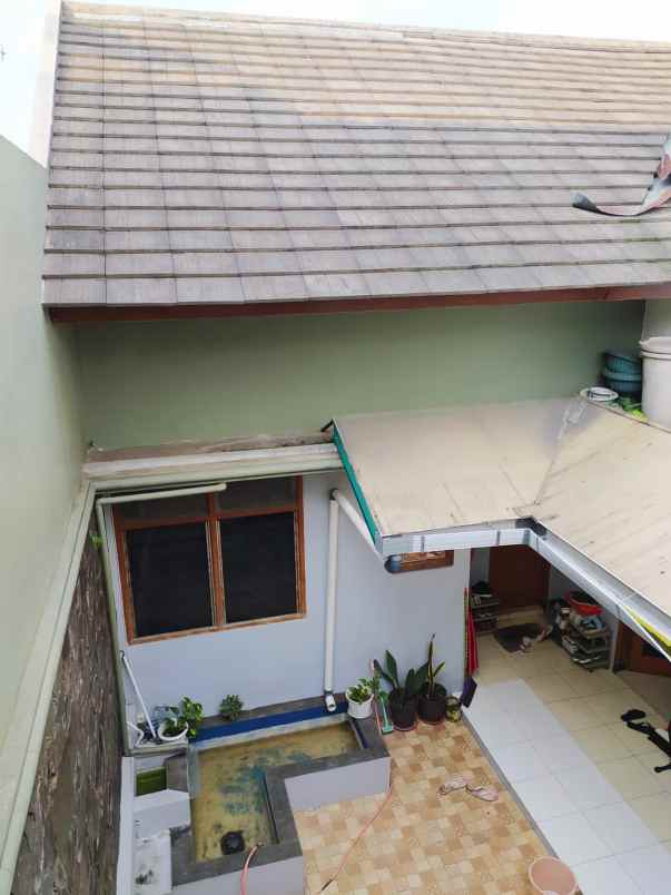 dijual rumah jl kota baru ciateul
