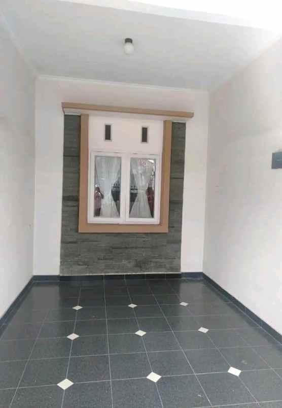 dijual rumah jl mars margahayu bandung