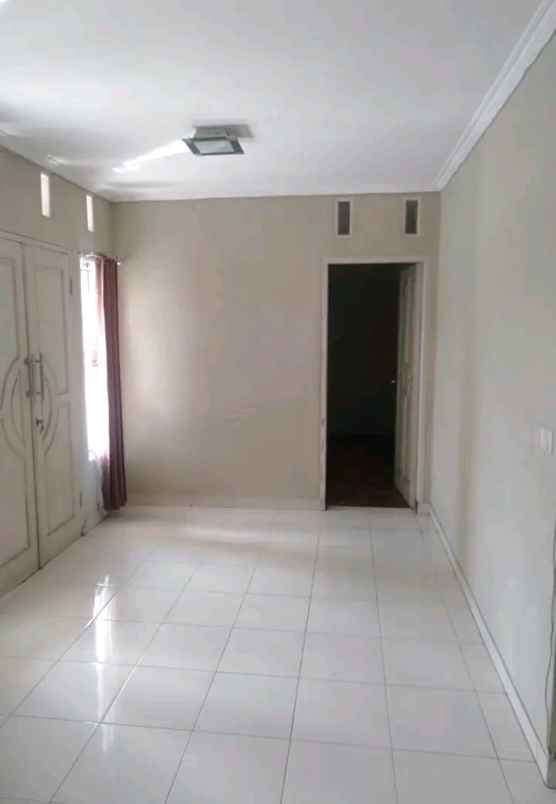 dijual rumah jl mars margahayu bandung