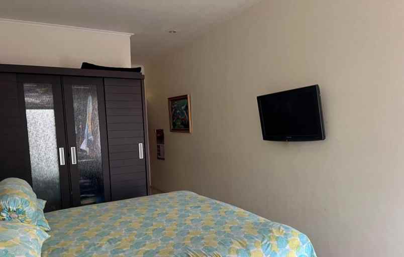 dijual rumah jl mars tata surya