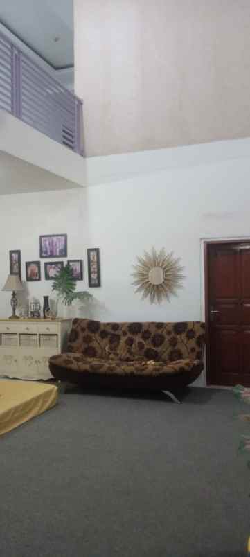 dijual rumah jl otista astana anyar bandung