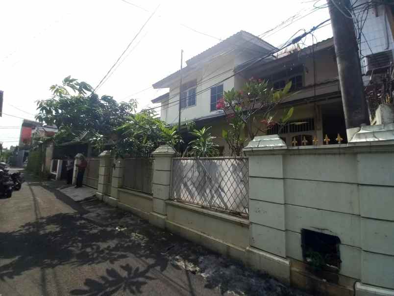 dijual rumah jl pondok kelapa duren