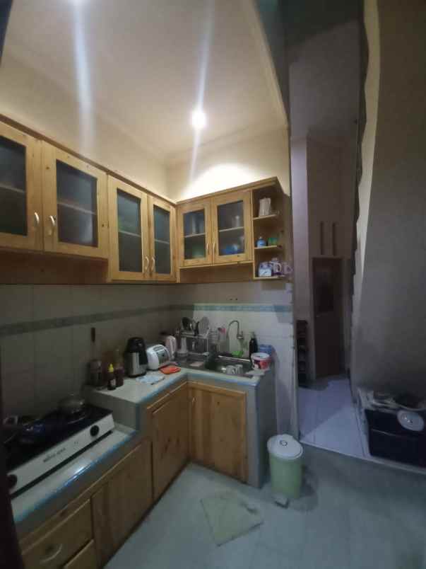 dijual rumah jl pondok kelapa raya