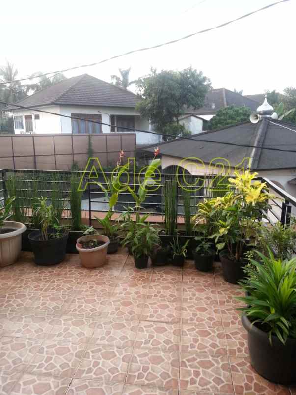 dijual rumah jl raya lenteng agung