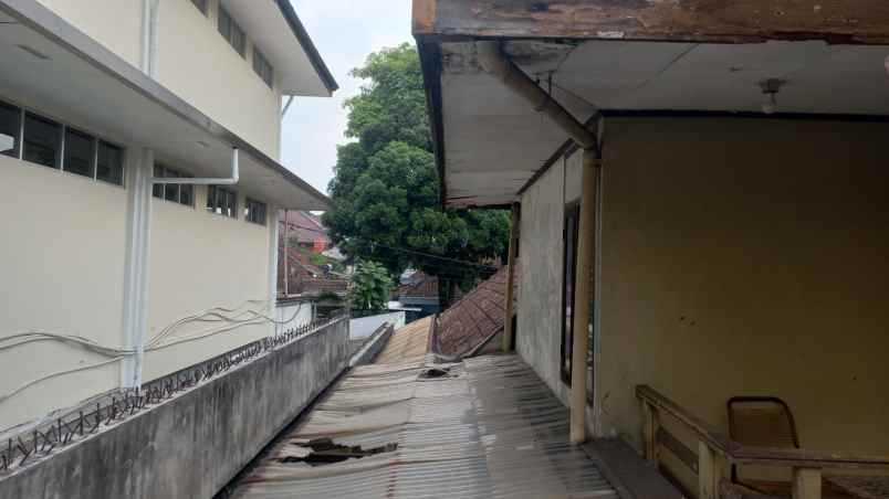 dijual rumah jl riau citarum kec