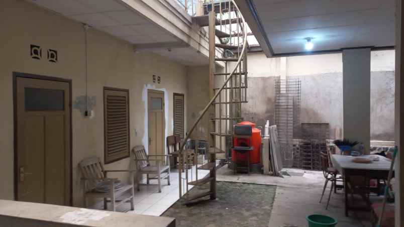 dijual rumah jl riau citarum kec